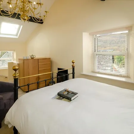 Holiday home Anns Cottage,